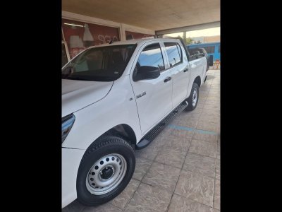 Hillux SR